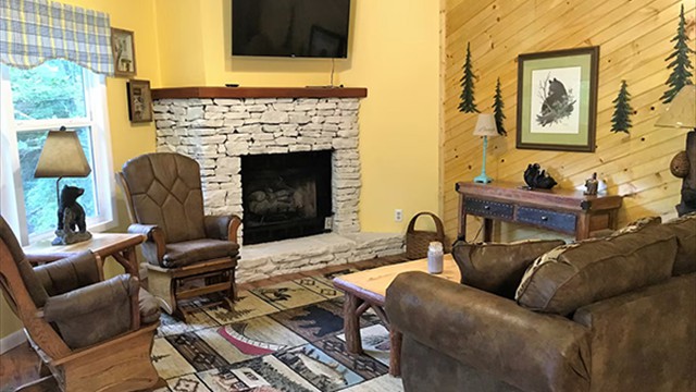 8Living room 2