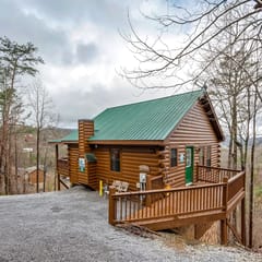 Gatlinburg Hideaway